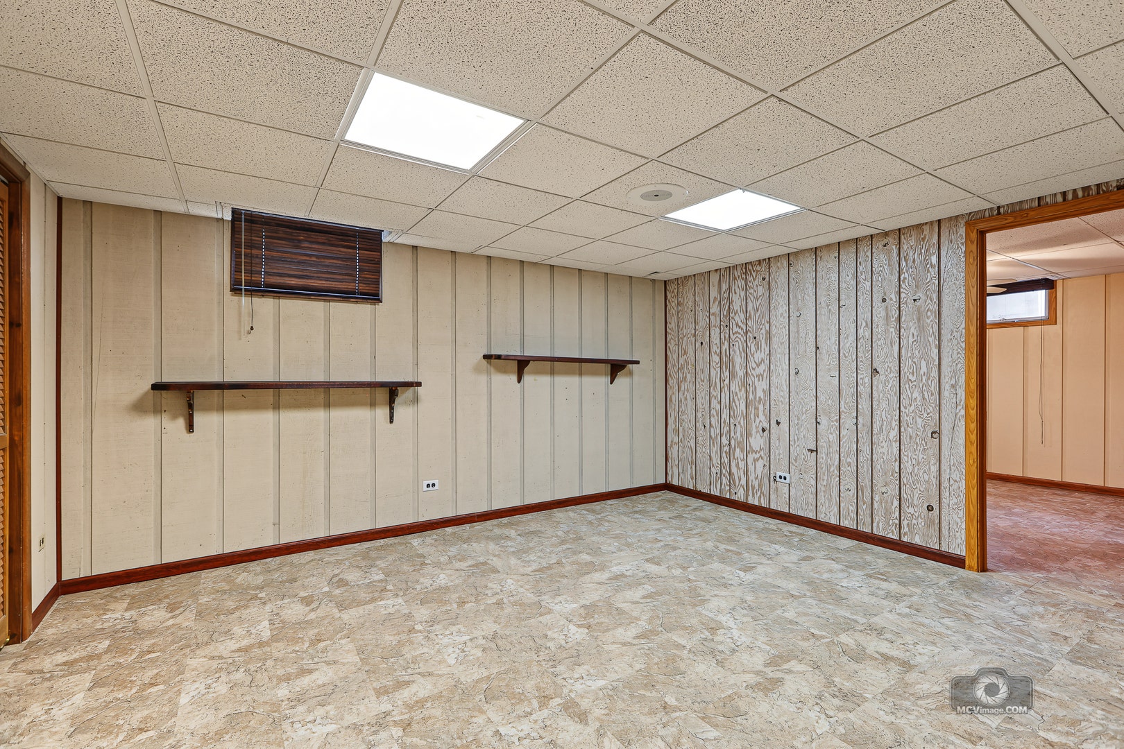 17325 Locust Avenue, Tinley Park, IL 60487 17325 Locust Avenue, Tinley Park, IL 60487