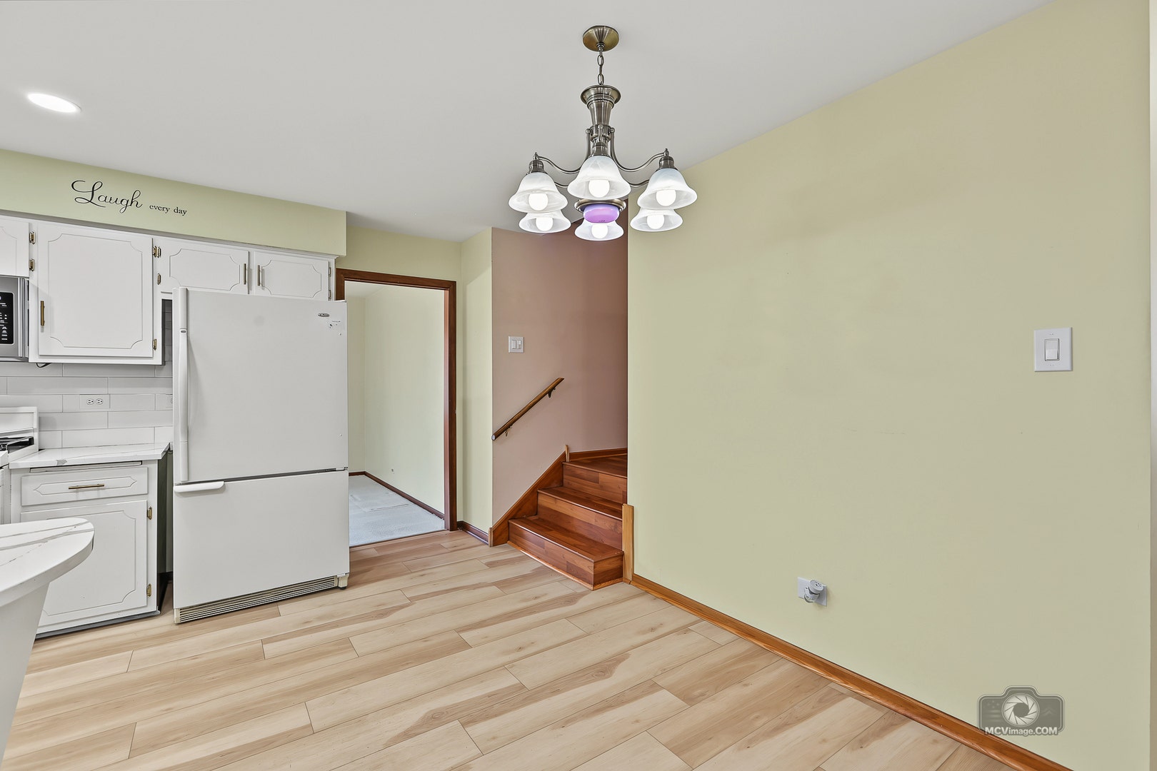 17325 Locust Avenue, Tinley Park, IL 60487 17325 Locust Avenue, Tinley Park, IL 60487