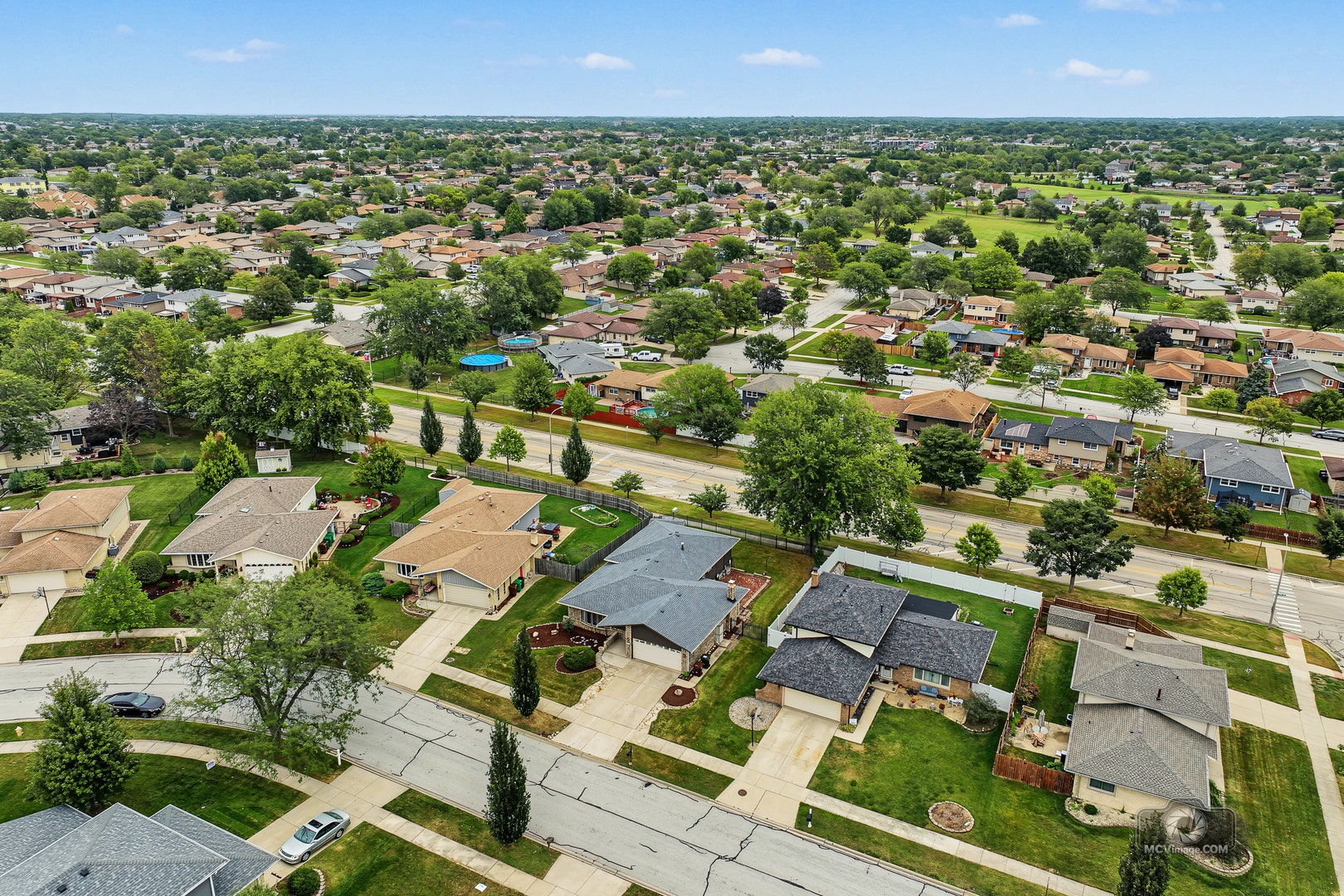 17325 Locust Avenue, Tinley Park, IL 60487 17325 Locust Avenue, Tinley Park, IL 60487