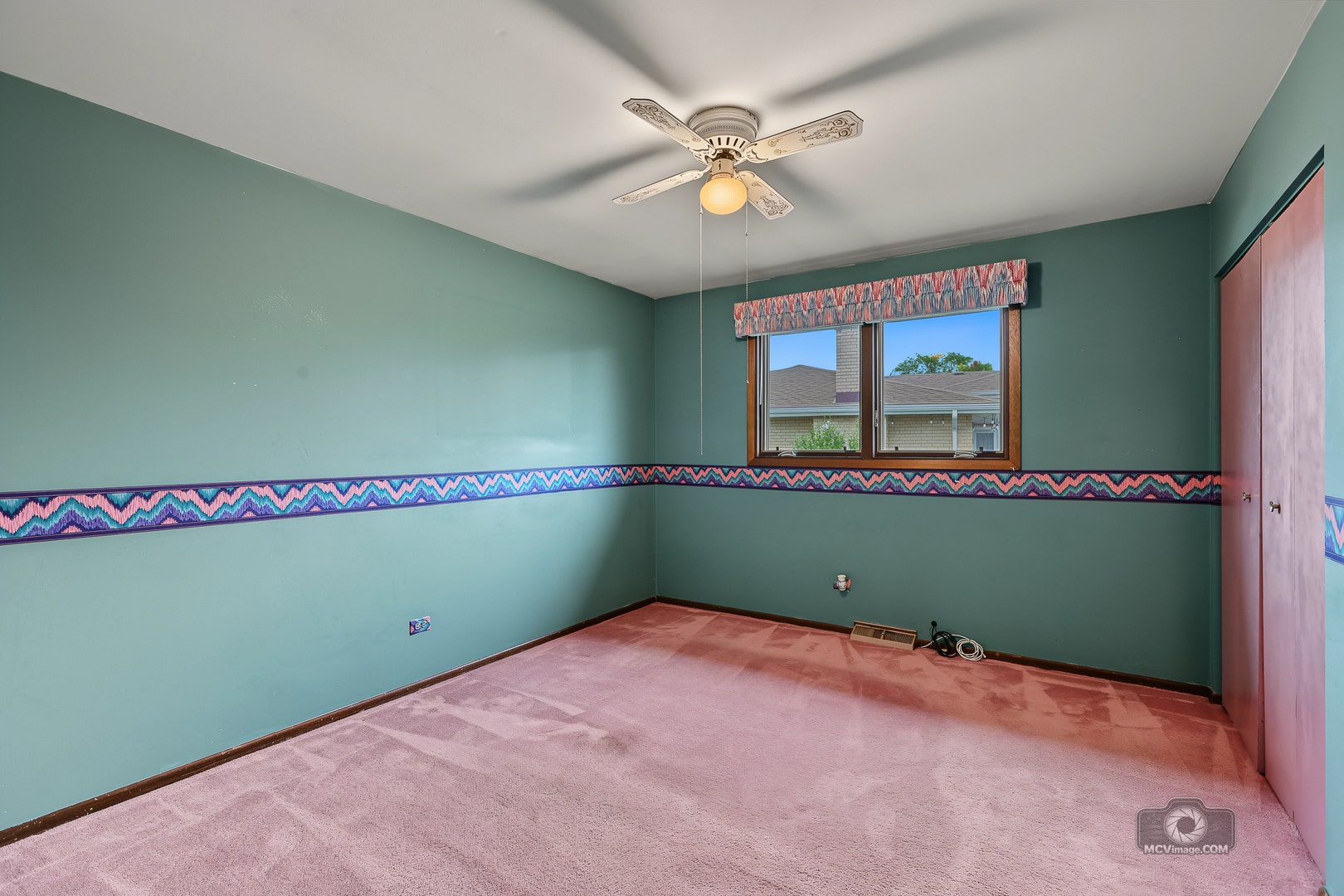 17325 Locust Avenue, Tinley Park, IL 60487 17325 Locust Avenue, Tinley Park, IL 60487