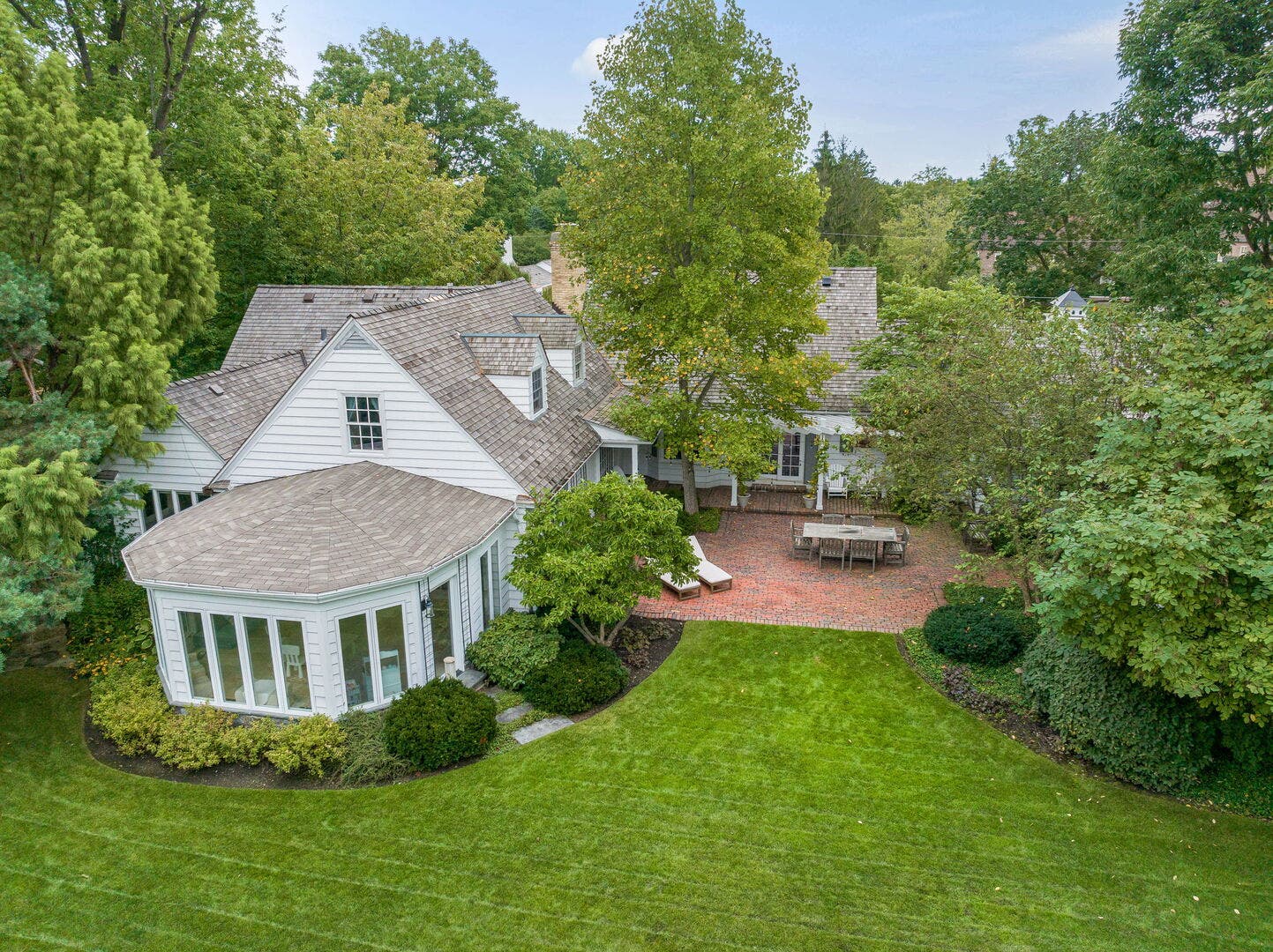 1070 Meadow Lane, Lake Forest, IL 60045