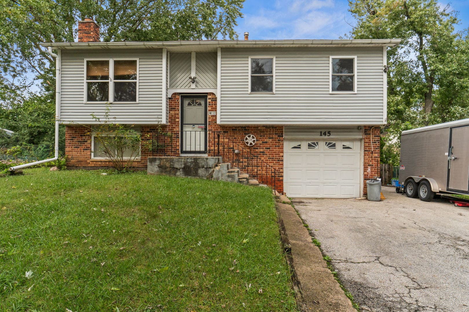 145 Bedford Road, Bolingbrook, IL 60440