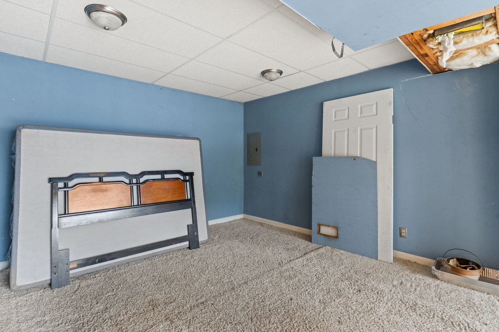 145 Bedford Road, Bolingbrook, IL 60440
