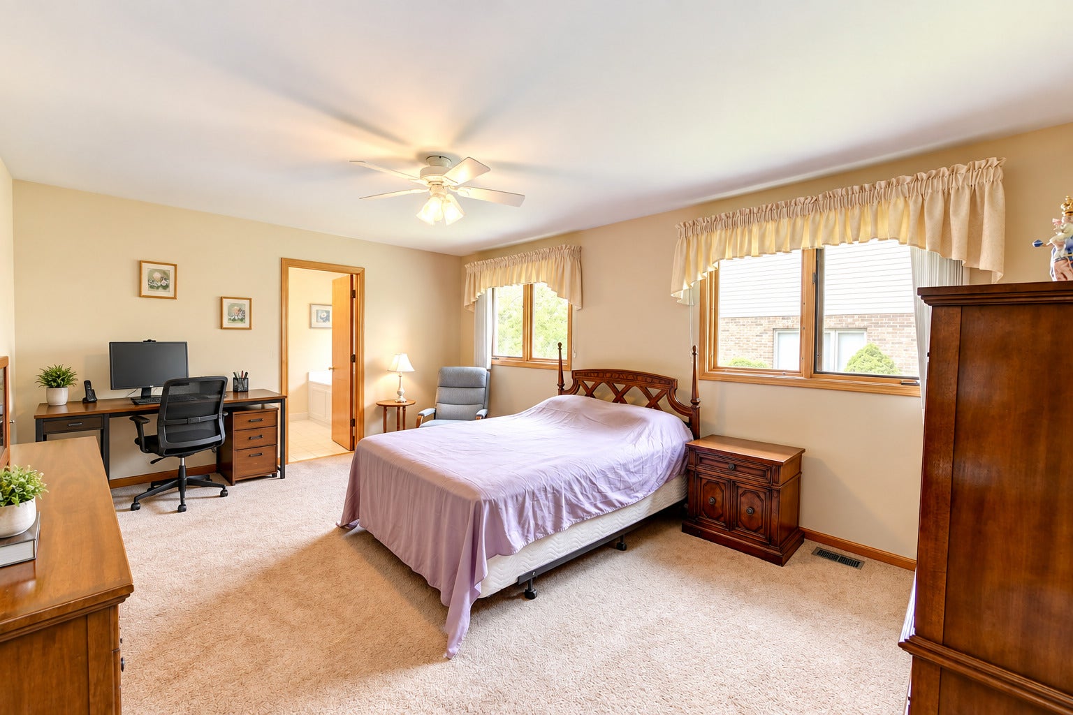 8600 Henke Drive, Tinley Park, IL 60487 8600 Henke Drive, Tinley Park, IL 60487