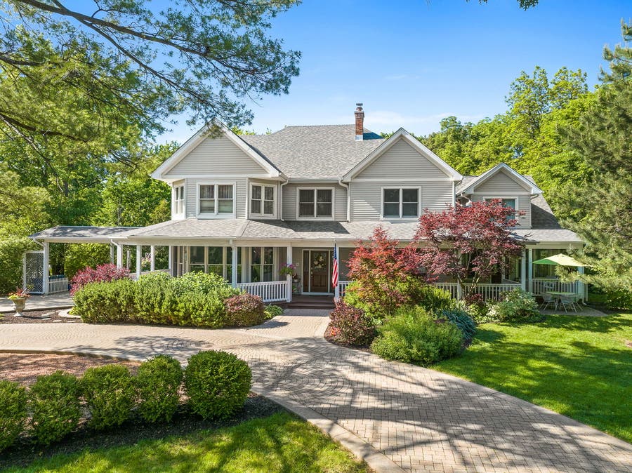 Property photo for 8510 W 122nd Place, Palos Park, IL