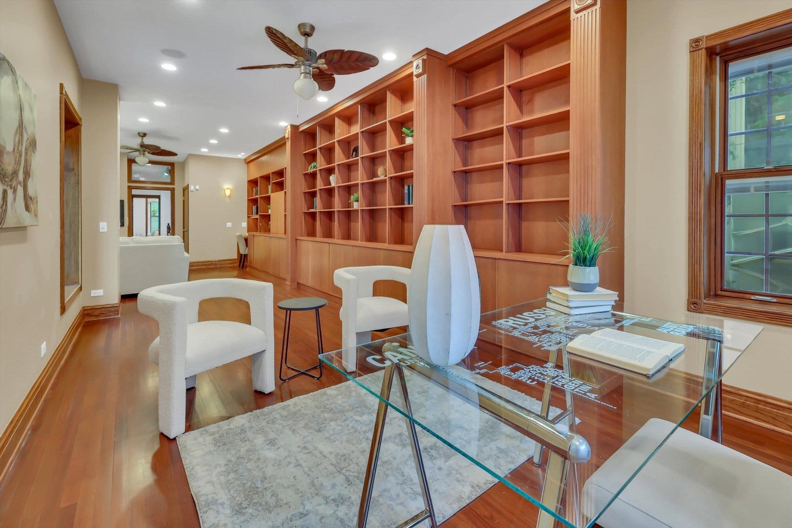 1034 N La Salle Drive, Chicago, IL 60610 1034 N La Salle Drive, Chicago, IL 60610