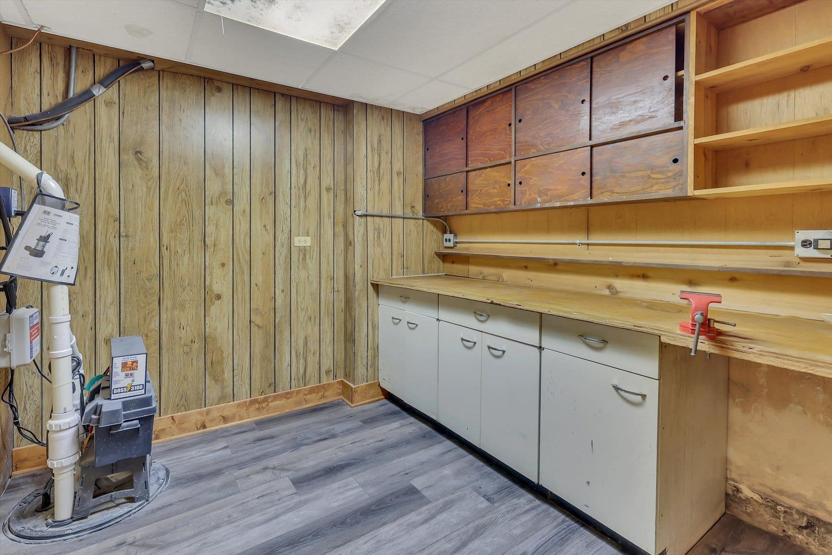 1034 N La Salle Drive, Chicago, IL 60610 1034 N La Salle Drive, Chicago, IL 60610