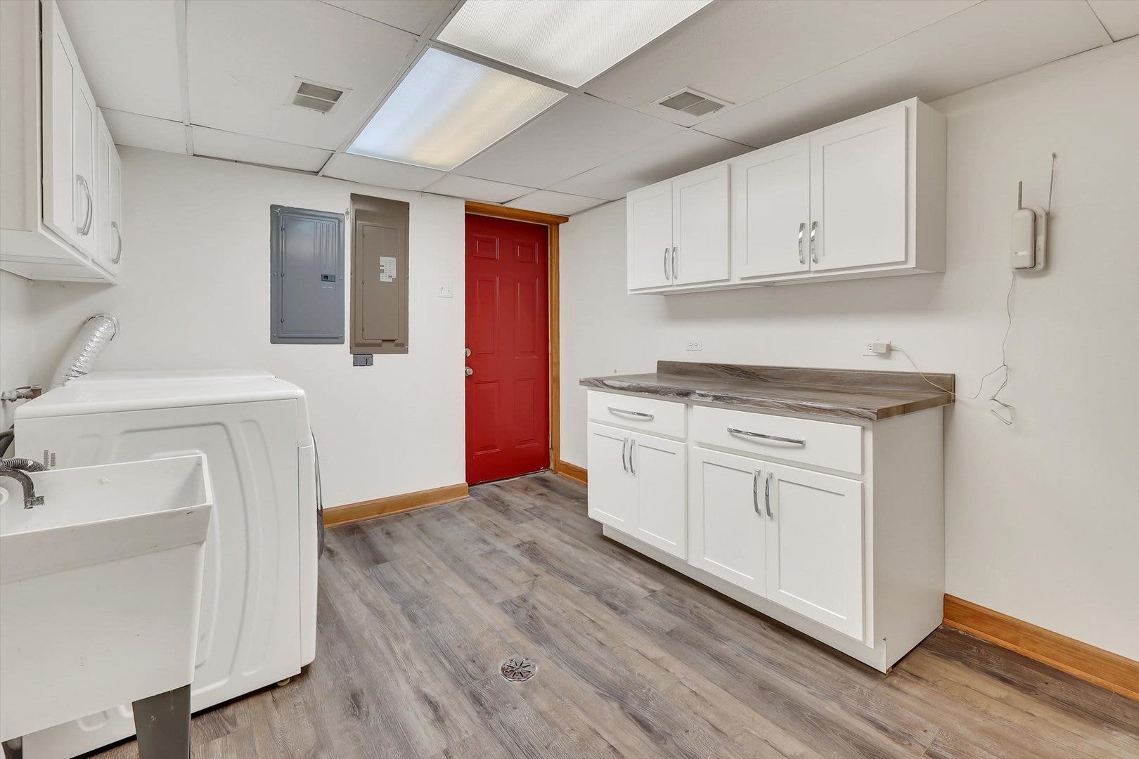 1034 N La Salle Drive, Chicago, IL 60610 1034 N La Salle Drive, Chicago, IL 60610