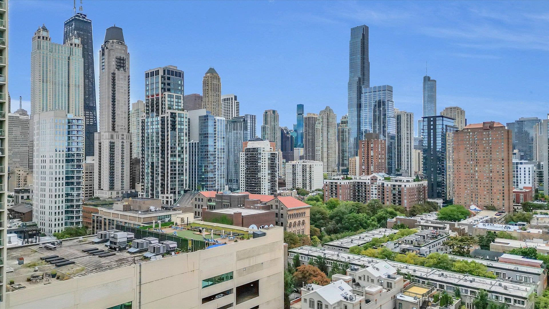 1034 N La Salle Drive, Chicago, IL 60610 1034 N La Salle Drive, Chicago, IL 60610