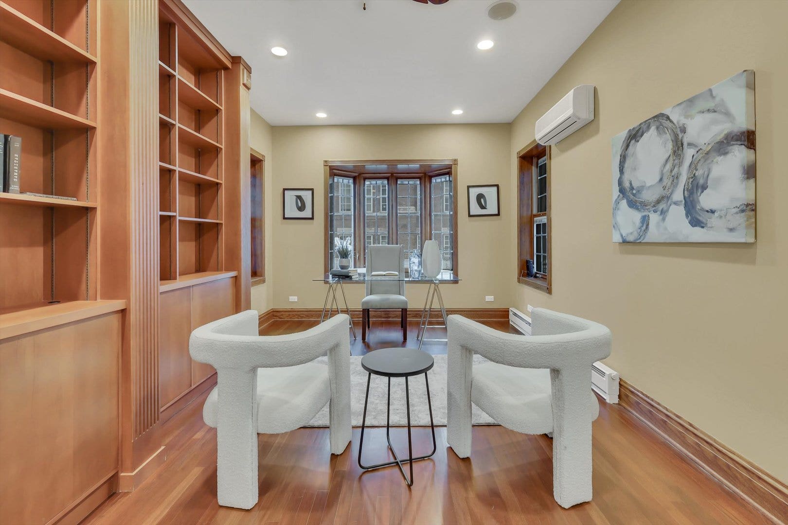 1034 N La Salle Drive, Chicago, IL 60610 1034 N La Salle Drive, Chicago, IL 60610