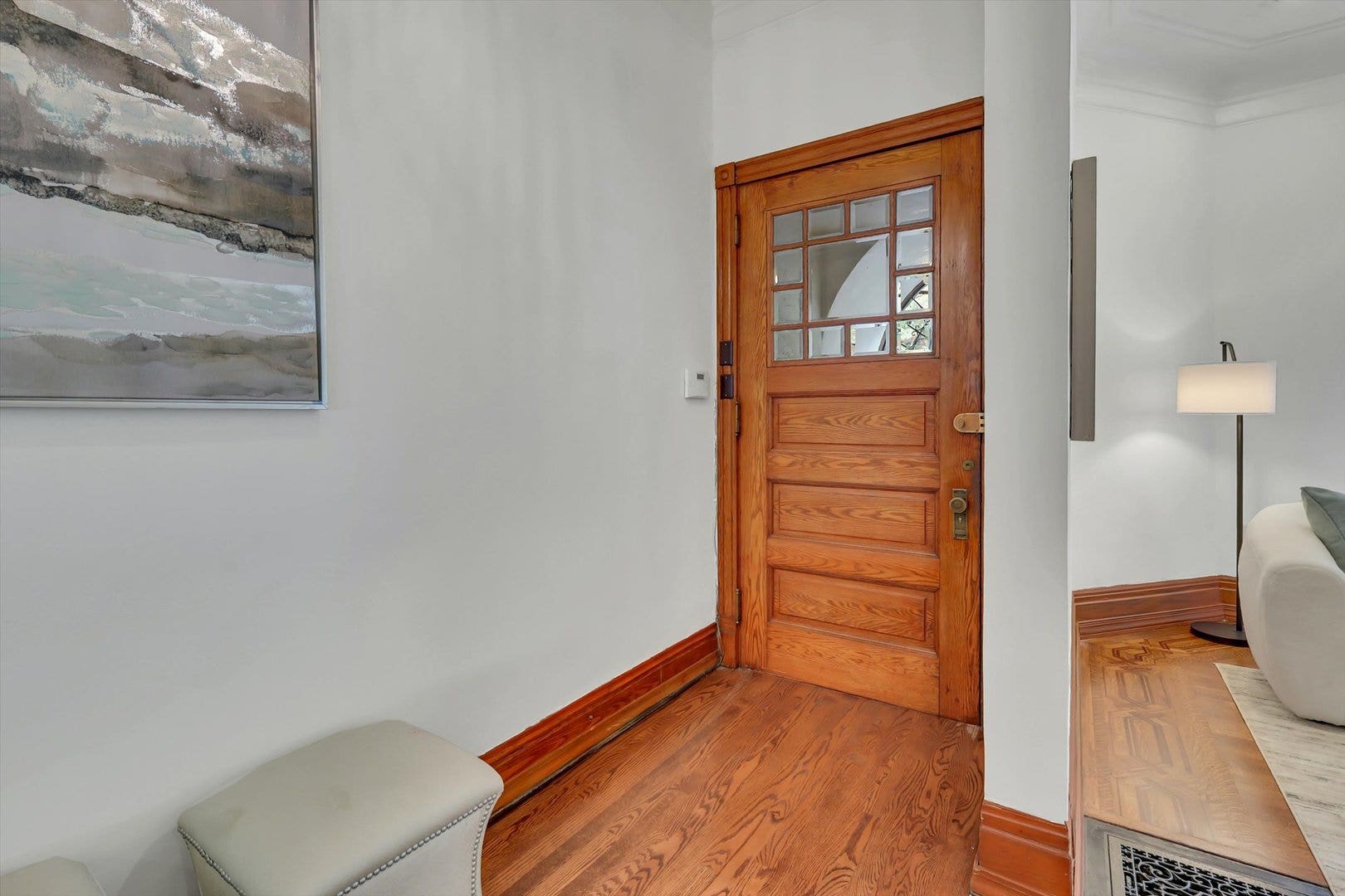 1034 N La Salle Drive, Chicago, IL 60610 1034 N La Salle Drive, Chicago, IL 60610
