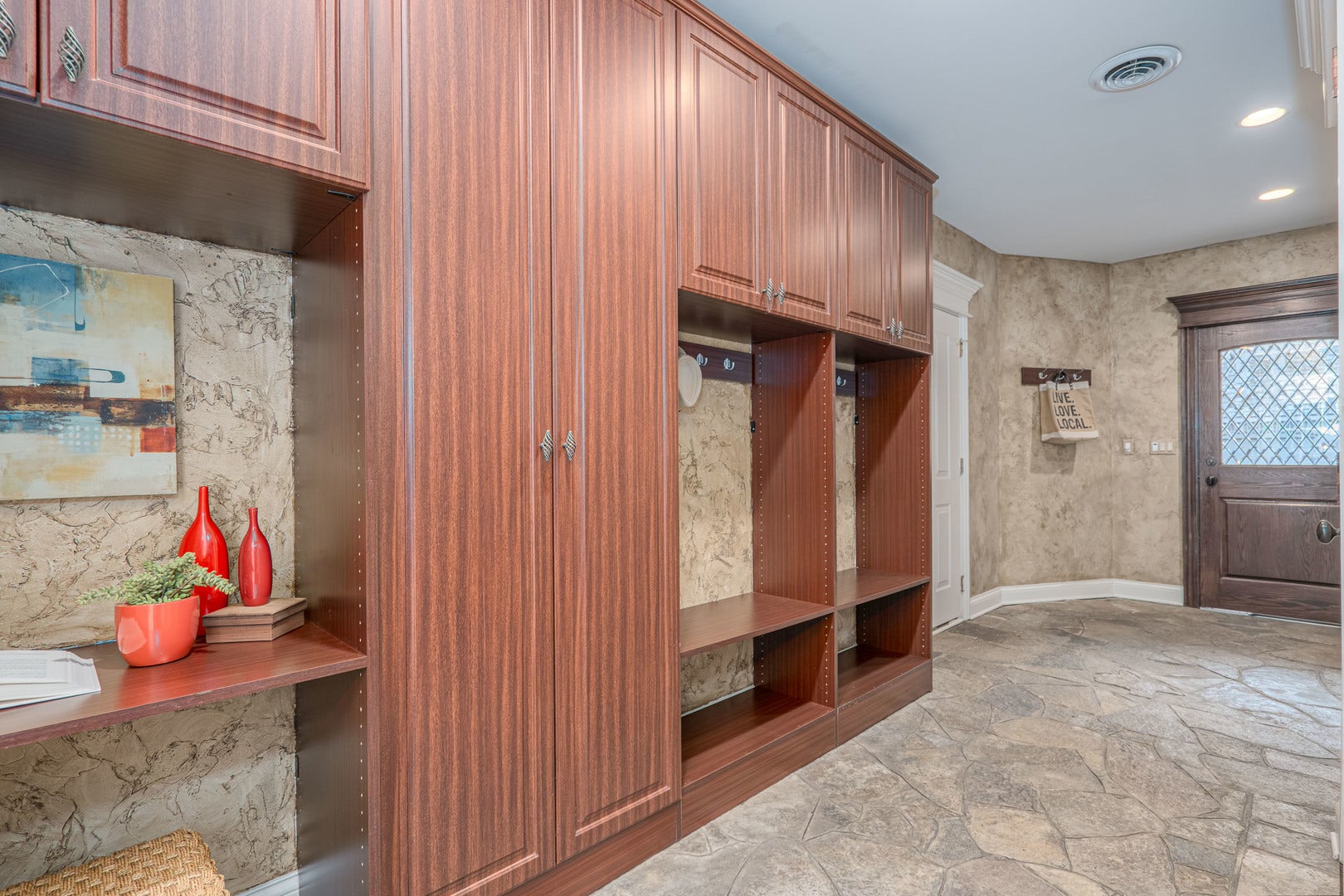 38w301 Burr Road Lane, St. Charles, IL 60175