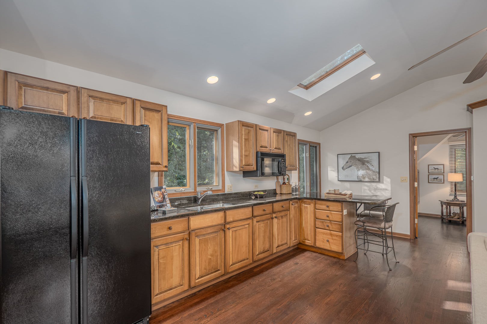 38w301 Burr Road Lane, St. Charles, IL 60175