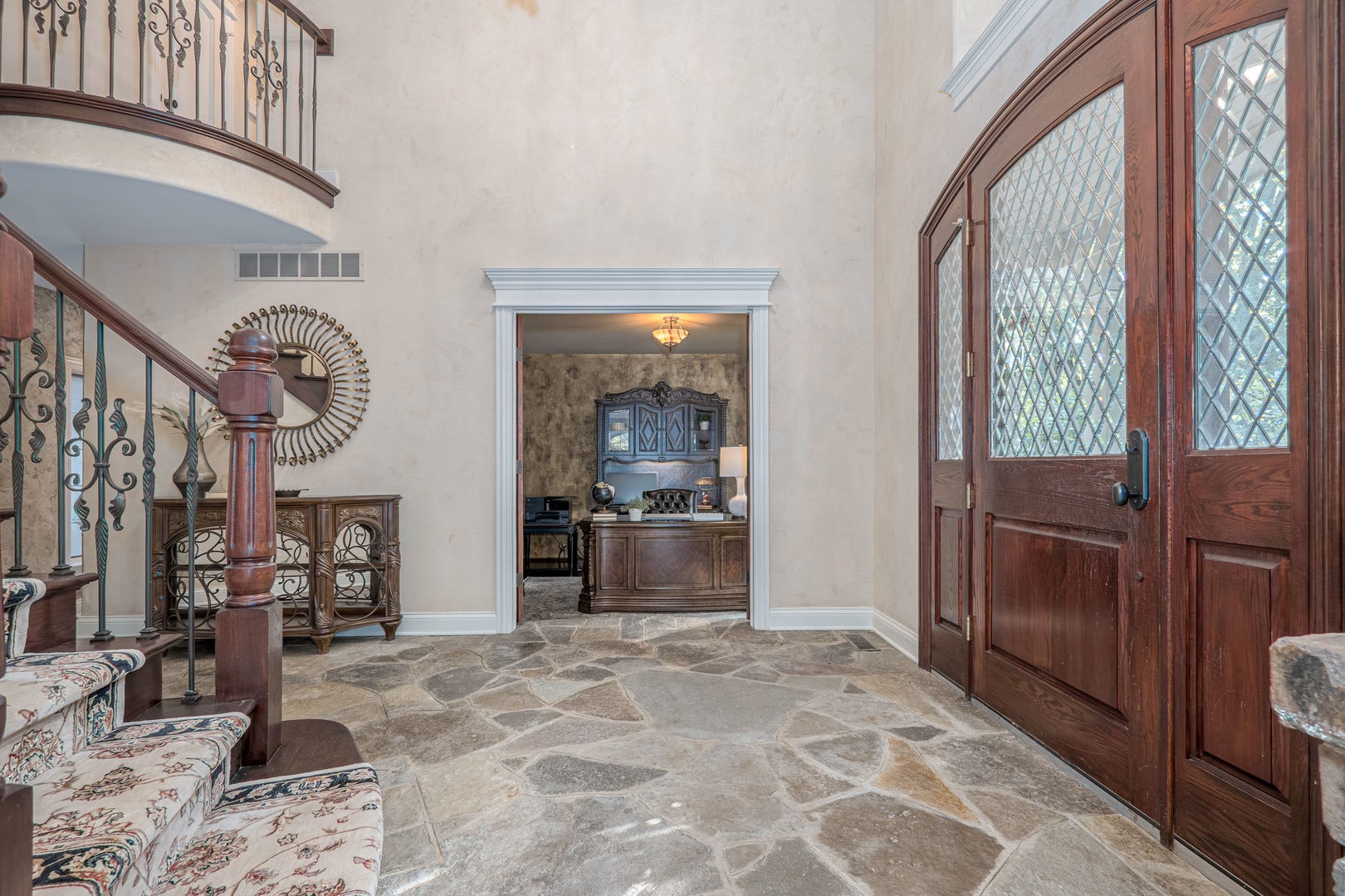 38w301 Burr Road Lane, St. Charles, IL 60175