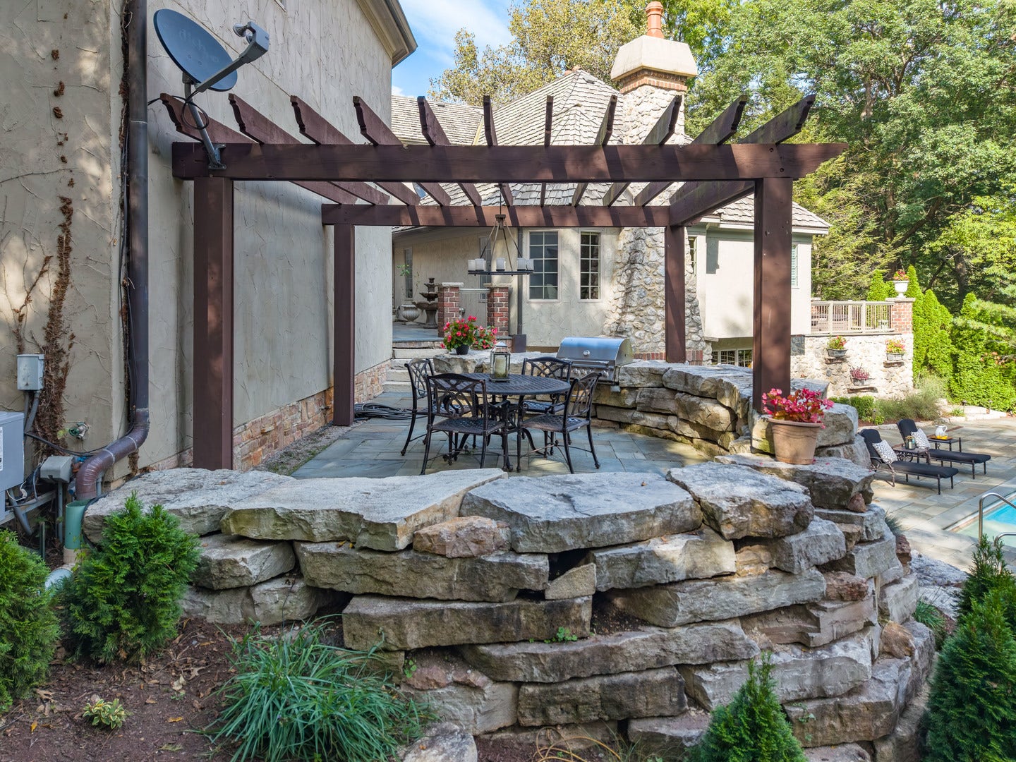 38w301 Burr Road Lane, St. Charles, IL 60175