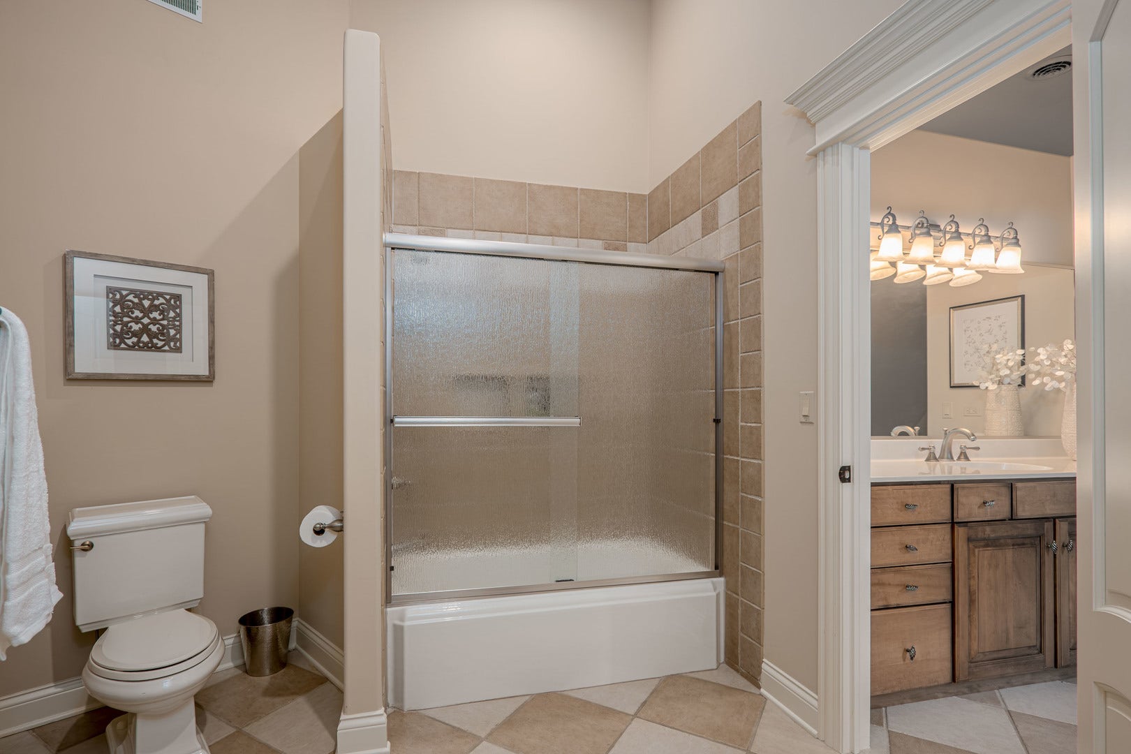 38w301 Burr Road Lane, St. Charles, IL 60175