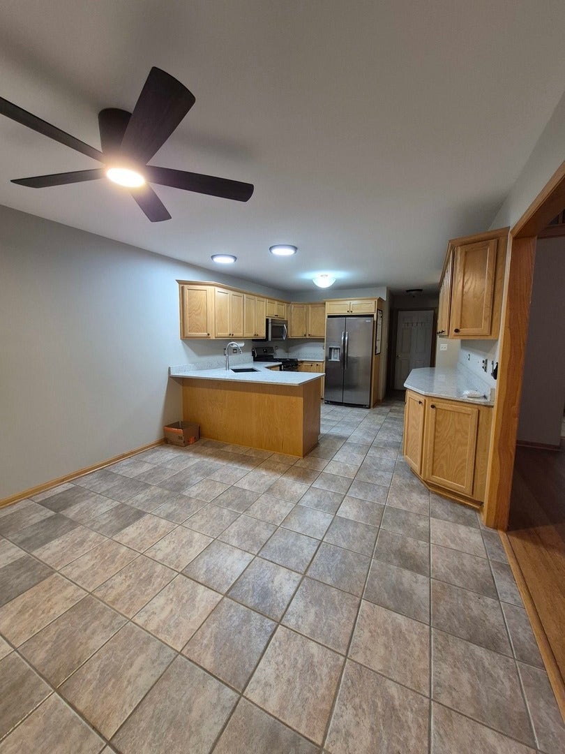 9510 Perth Circle, Tinley Park, IL 60487