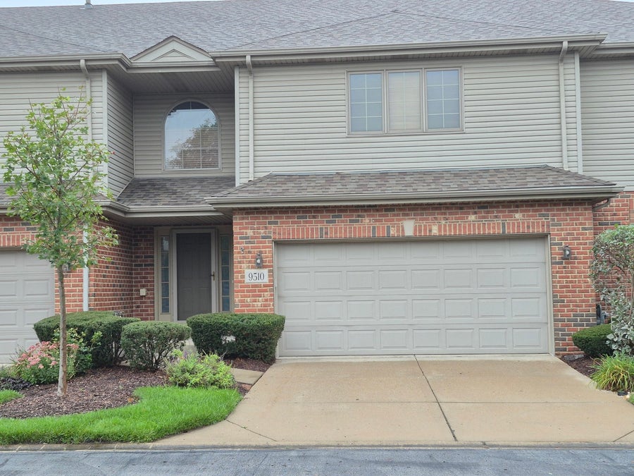 Property photo for 9510 Perth Circle, Tinley Park, IL