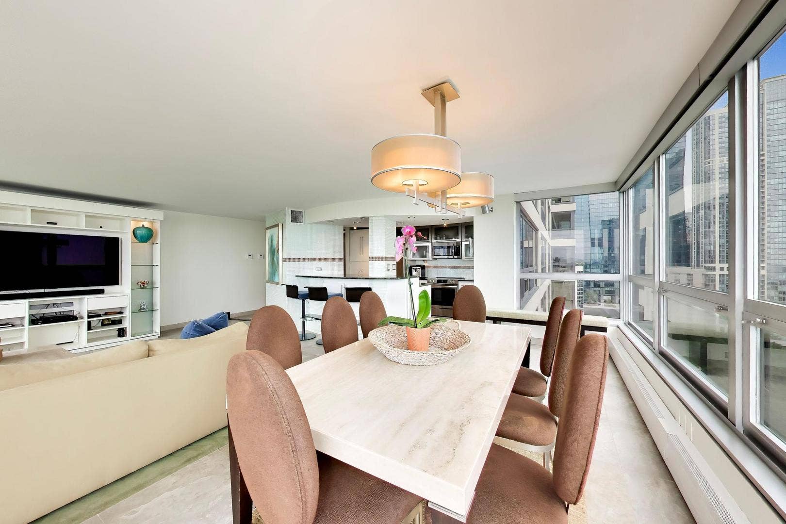 360 E Randolph Street, #1401, Chicago, IL 60601