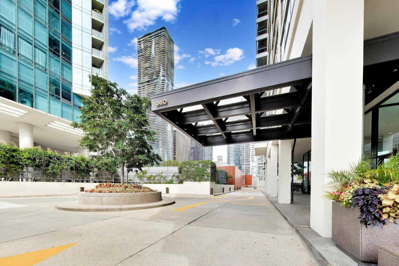 360 E Randolph Street, #1401, Chicago, IL 60601