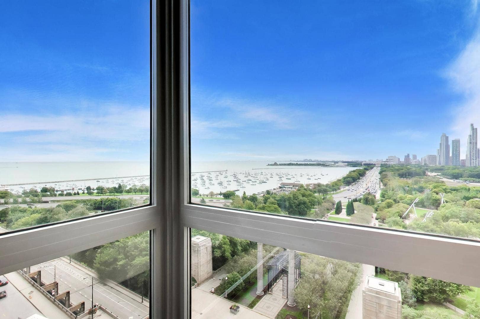 360 E Randolph Street, #1401, Chicago, IL 60601