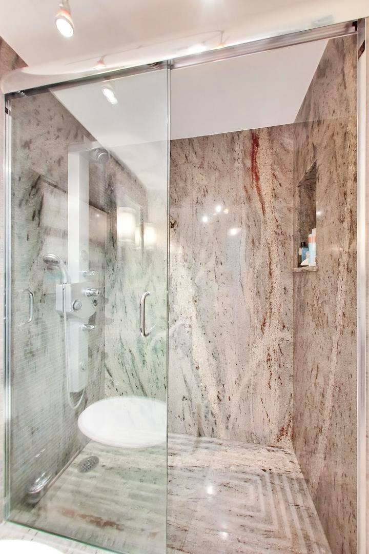 360 E Randolph Street, #1401, Chicago, IL 60601