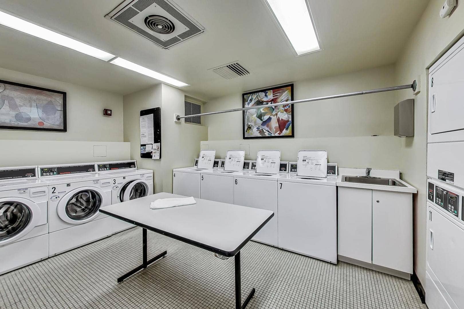 360 E Randolph Street, #1401, Chicago, IL 60601