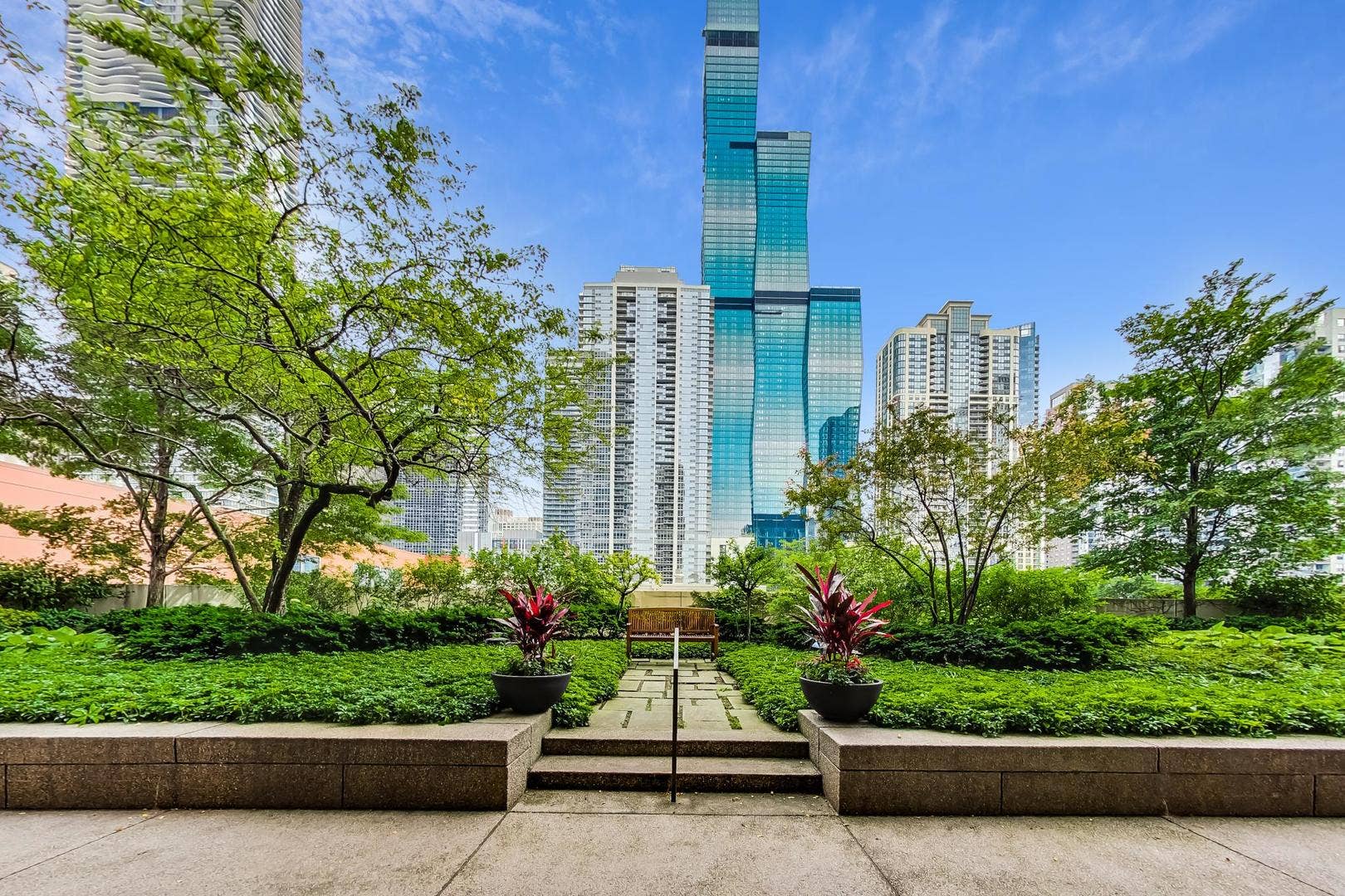 360 E Randolph Street, #1401, Chicago, IL 60601
