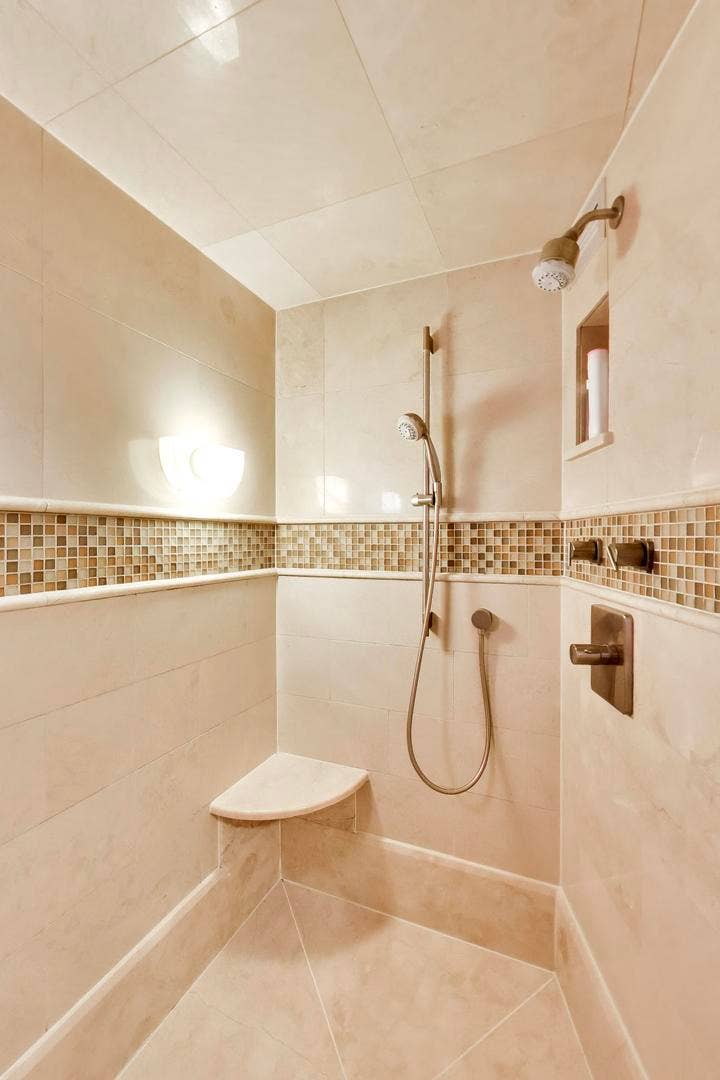 360 E Randolph Street, #1401, Chicago, IL 60601