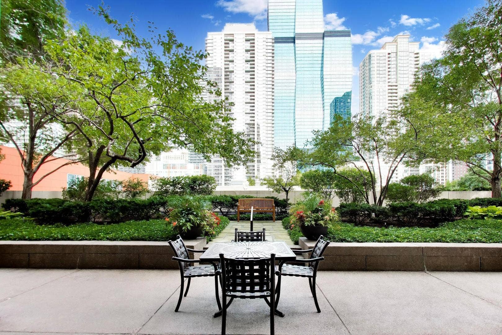 360 E Randolph Street, #1401, Chicago, IL 60601