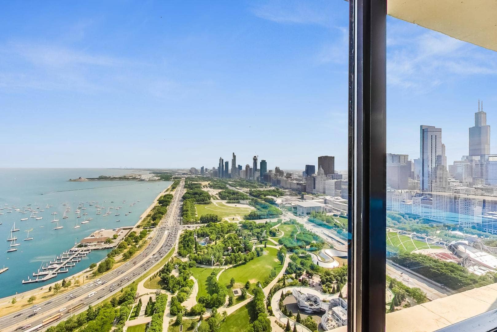 360 E Randolph Street, #1401, Chicago, IL 60601