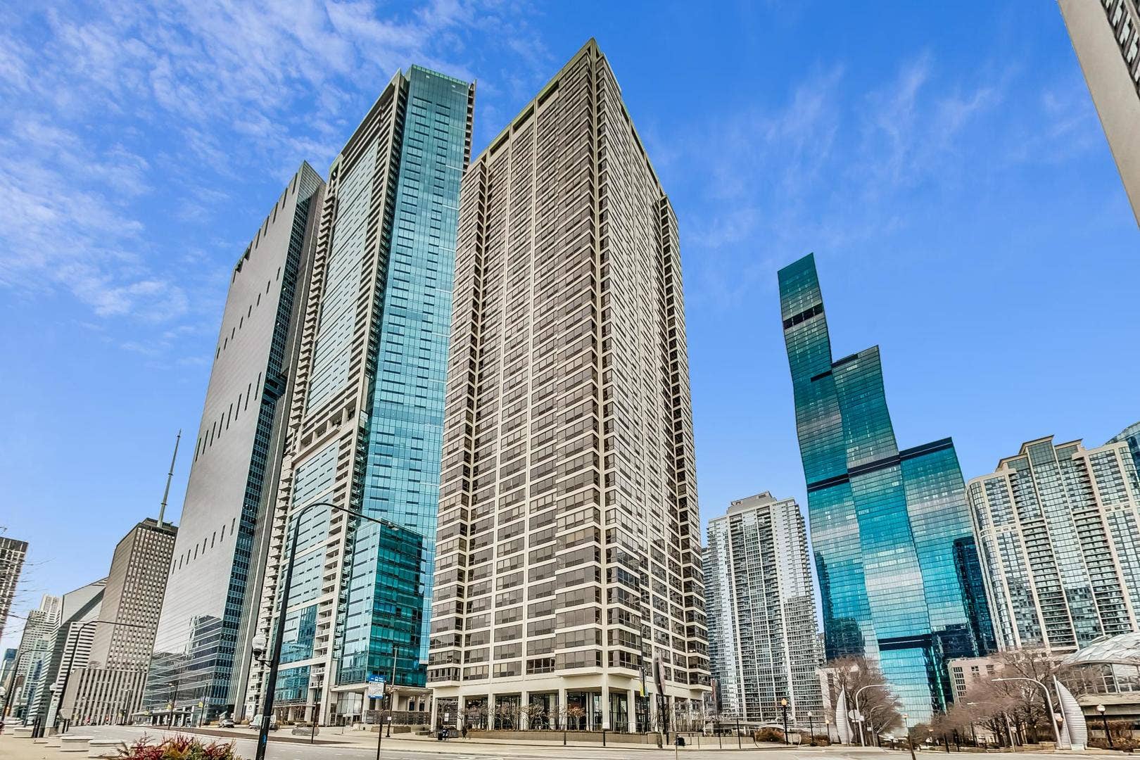 360 E Randolph Street, #1401, Chicago, IL 60601