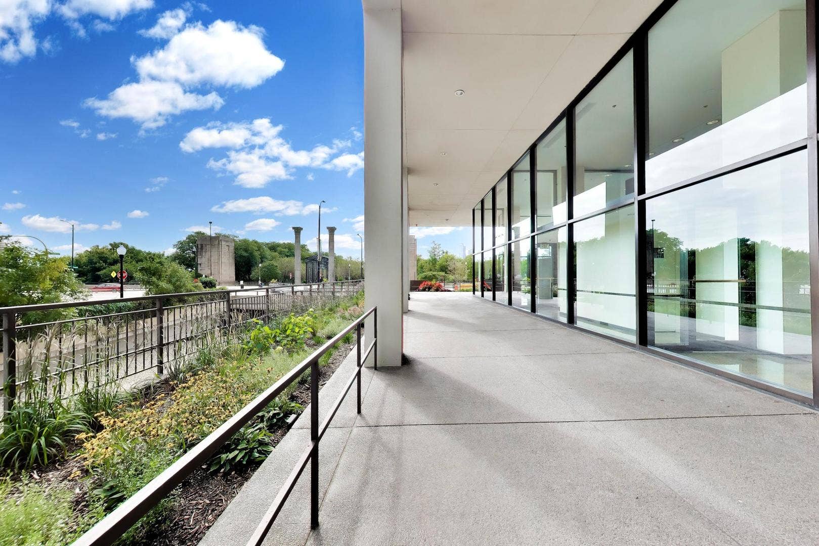 360 E Randolph Street, #1401, Chicago, IL 60601