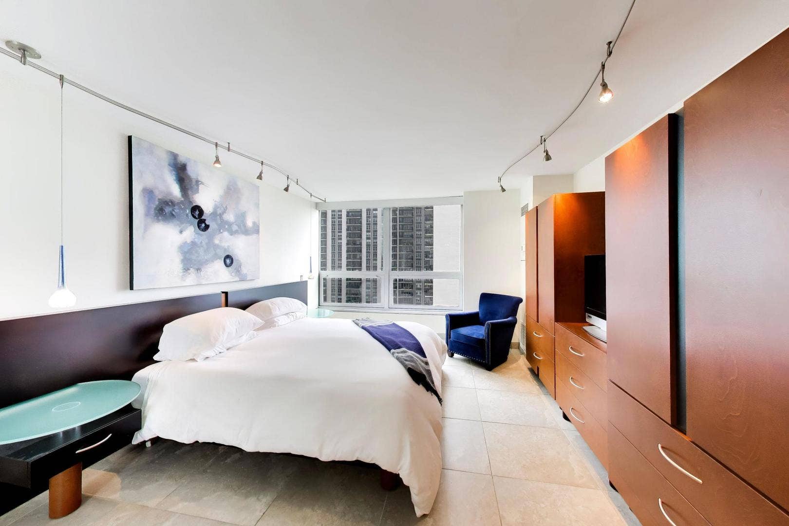 360 E Randolph Street, #1401, Chicago, IL 60601