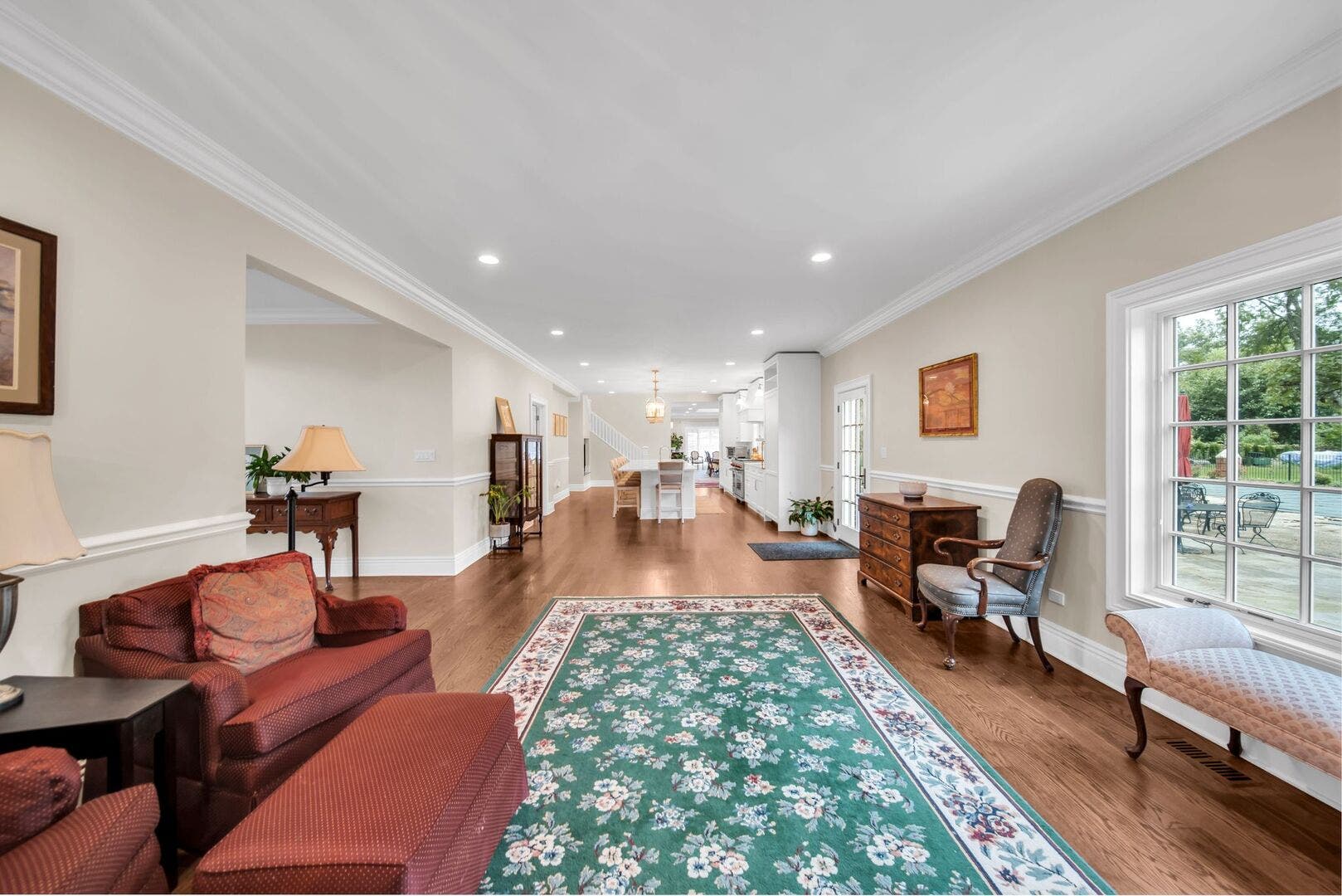 711 W Old Elm Road, Lake Forest, IL 60045 711 W Old Elm Road, Lake Forest, IL 60045