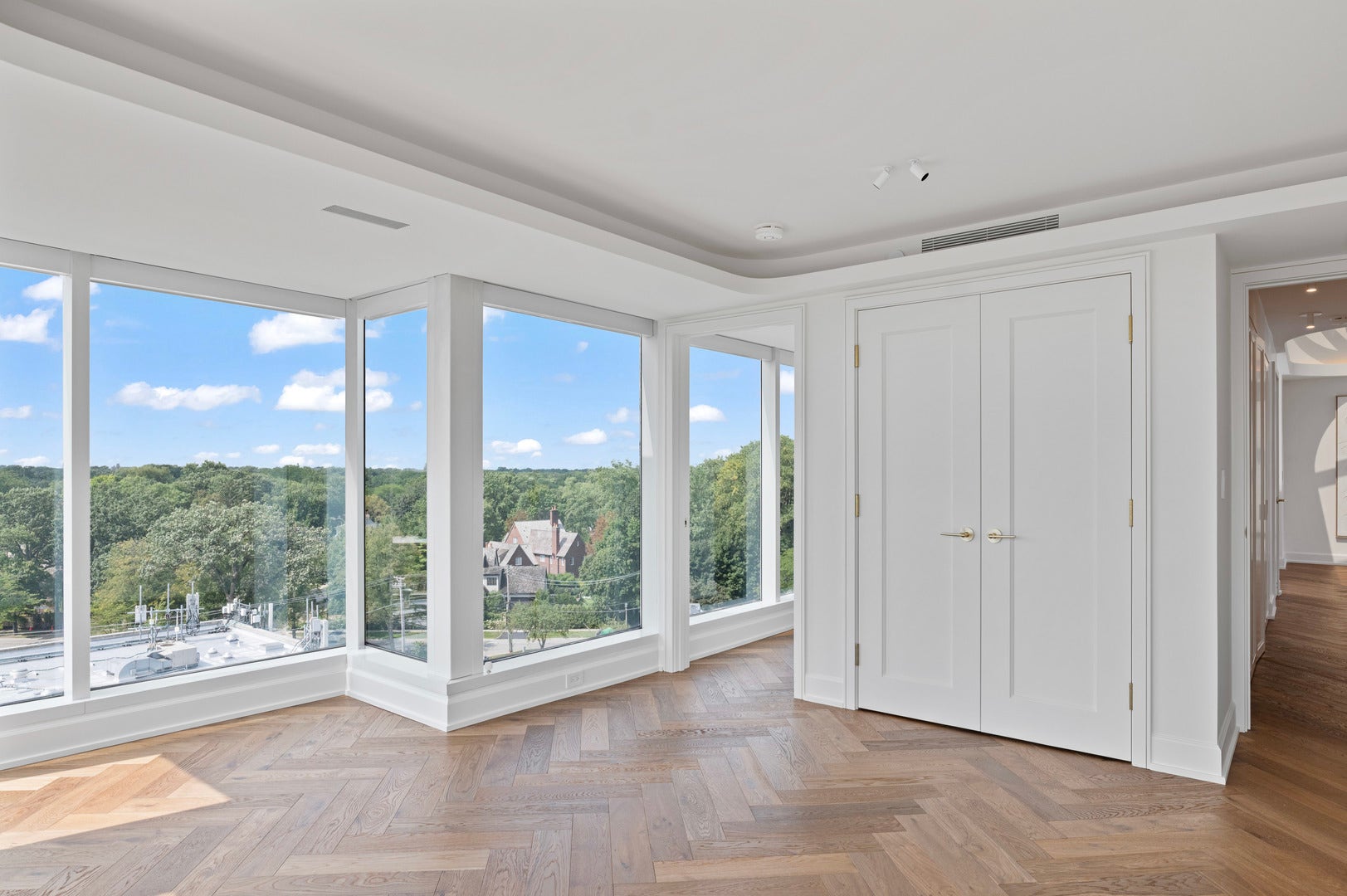1618 SHERIDAN Road, #PH, Wilmette, IL 60091 1618 SHERIDAN Road, #PH, Wilmette, IL 60091