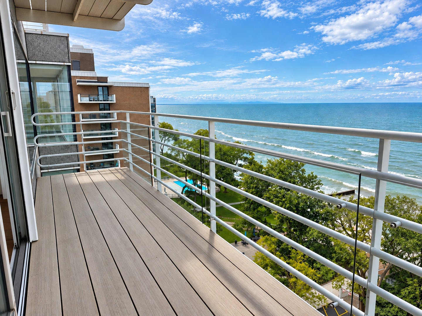 1618 SHERIDAN Road, #PH, Wilmette, IL 60091 1618 SHERIDAN Road, #PH, Wilmette, IL 60091