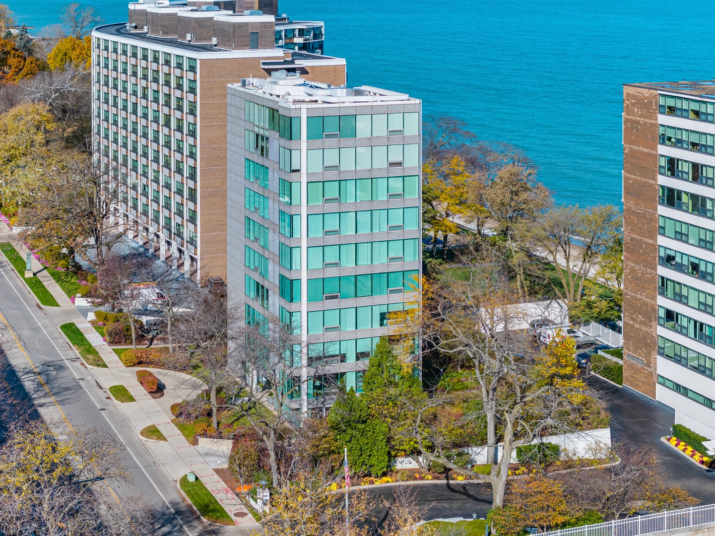 1618 SHERIDAN Road, #PH, Wilmette, IL 60091 1618 SHERIDAN Road, #PH, Wilmette, IL 60091