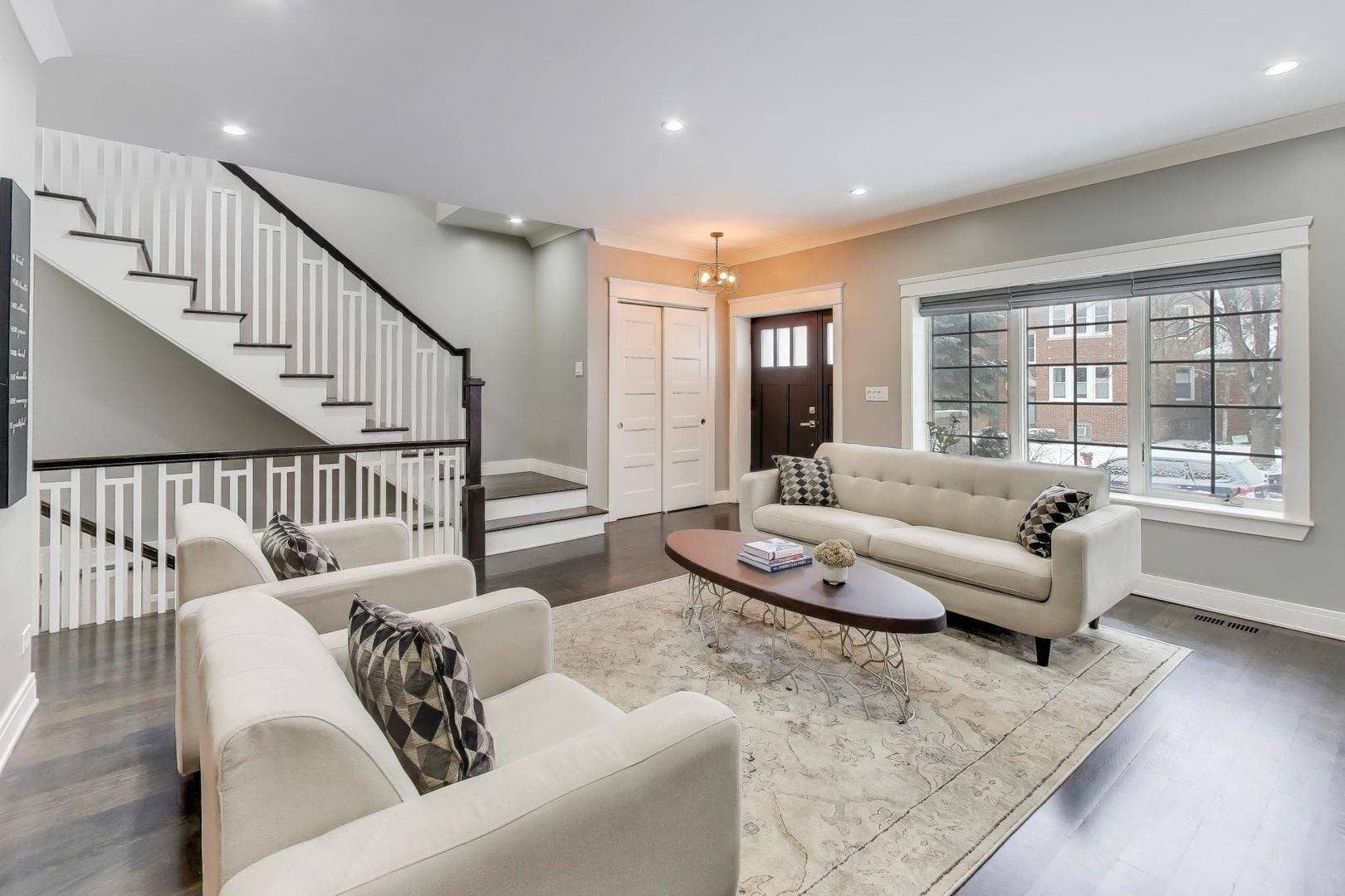 2237 W Winona Street, Chicago, IL 60625