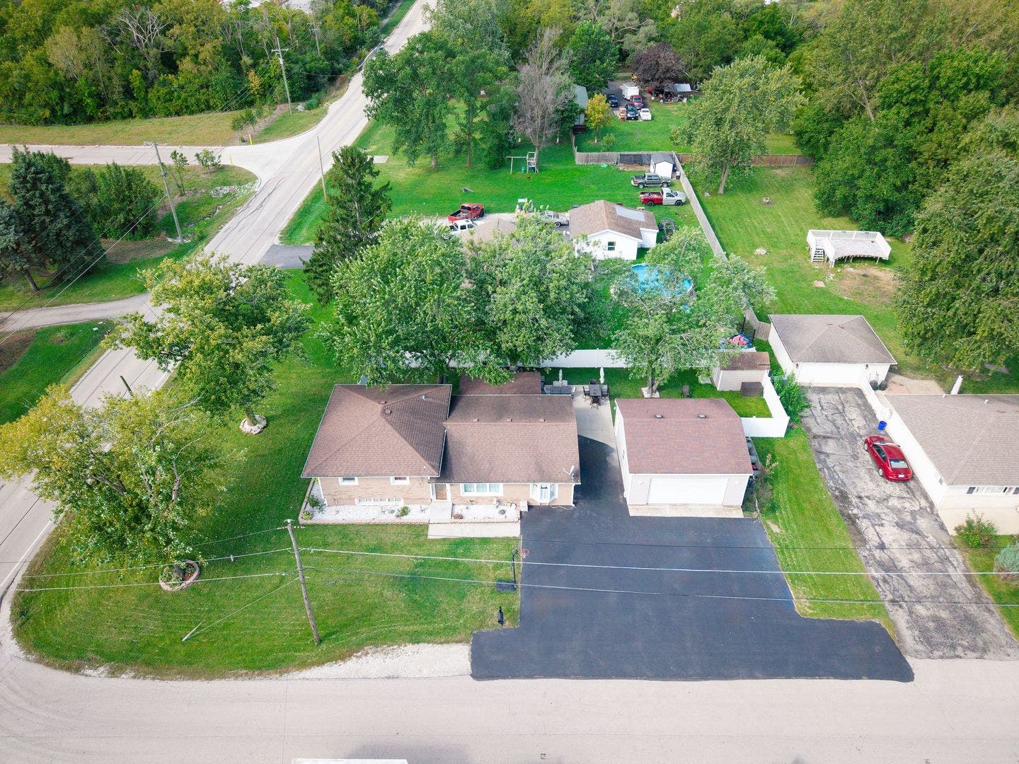 960 Becker Lane, Aurora, IL 60505