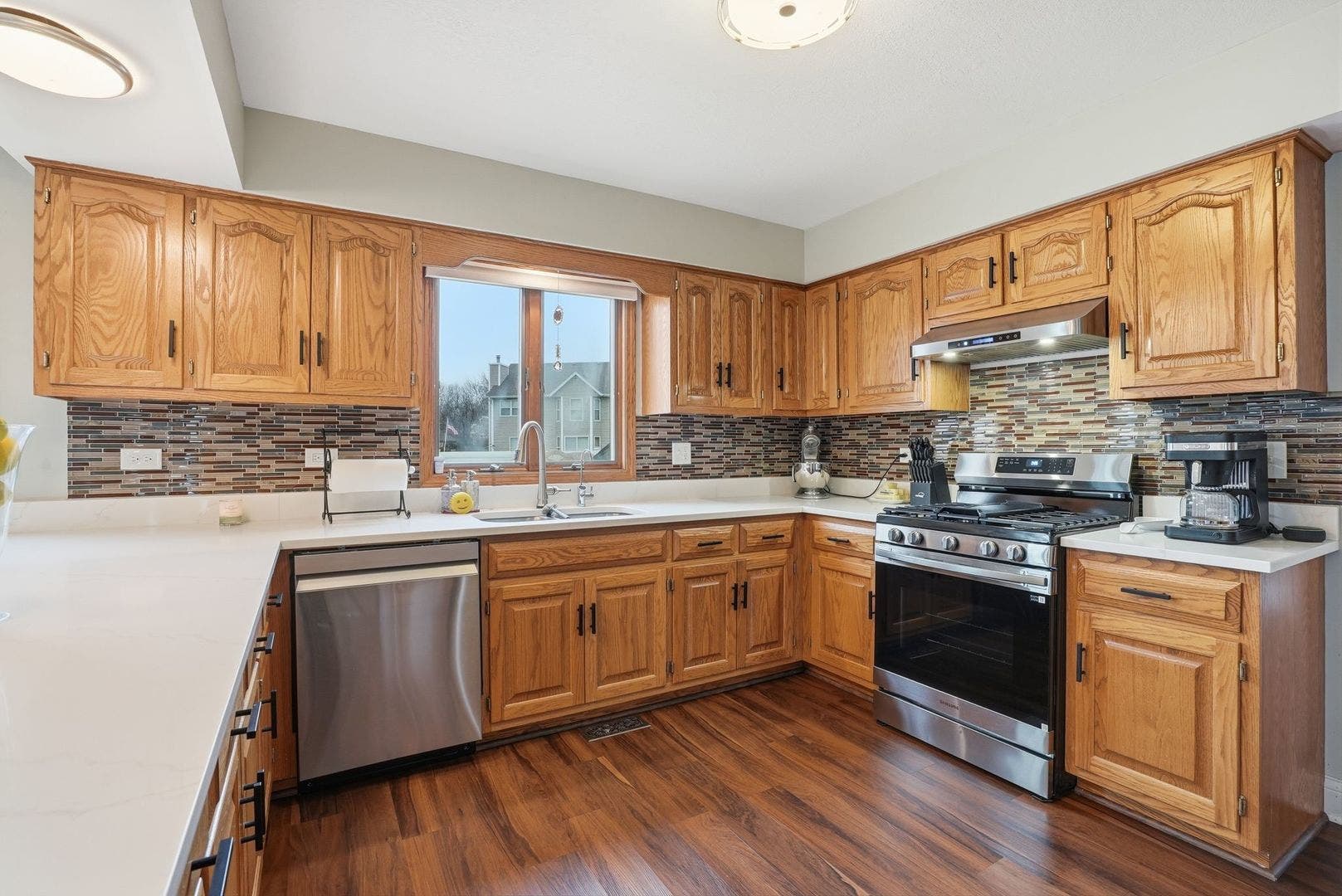 24821 S River Trail, Channahon, IL 60410 24821 S River Trail, Channahon, IL 60410