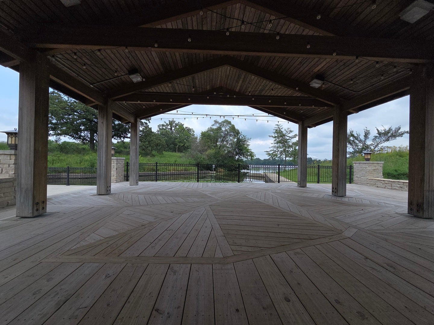 24821 S River Trail, Channahon, IL 60410 24821 S River Trail, Channahon, IL 60410