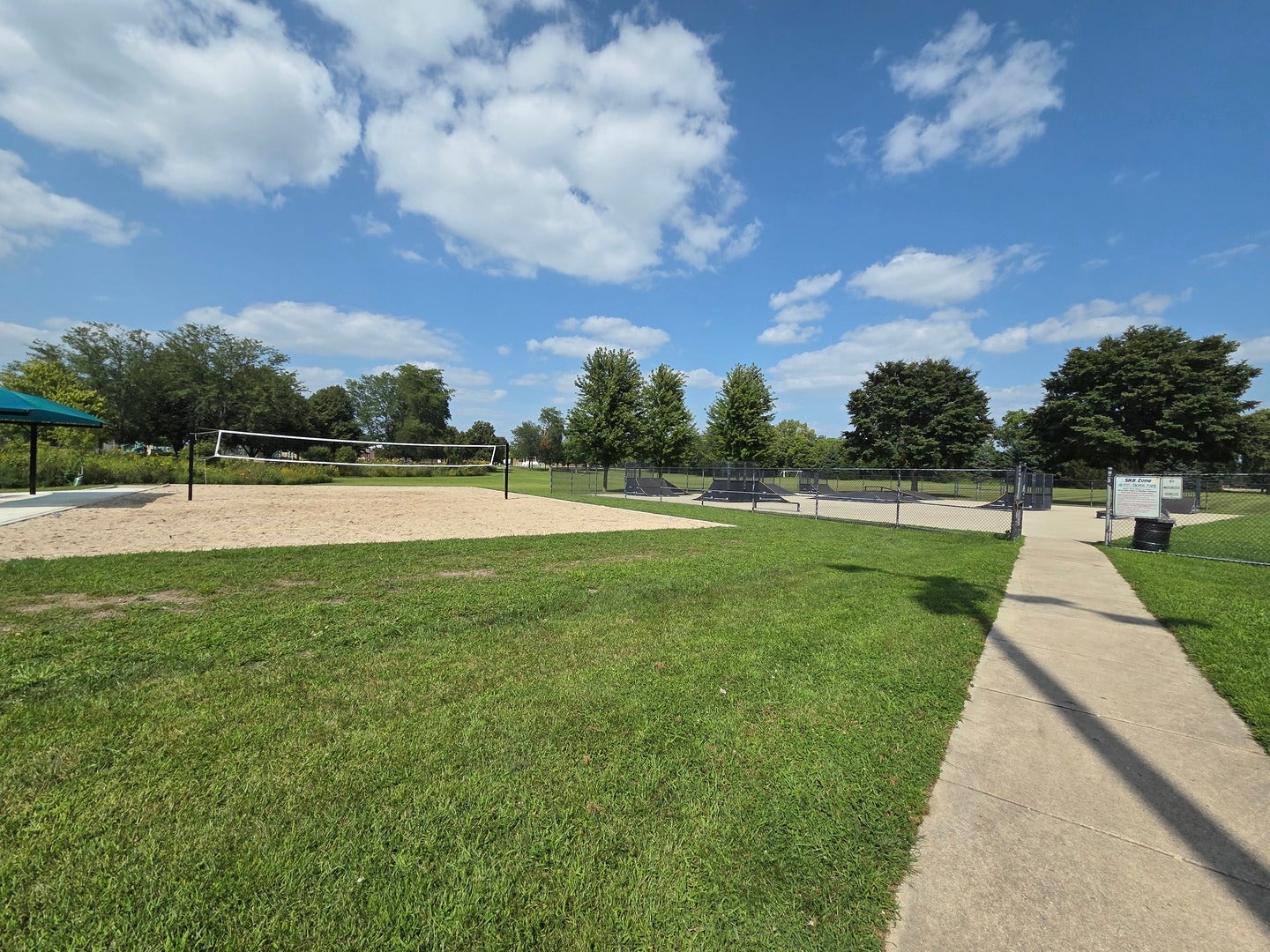 24821 S River Trail, Channahon, IL 60410 24821 S River Trail, Channahon, IL 60410
