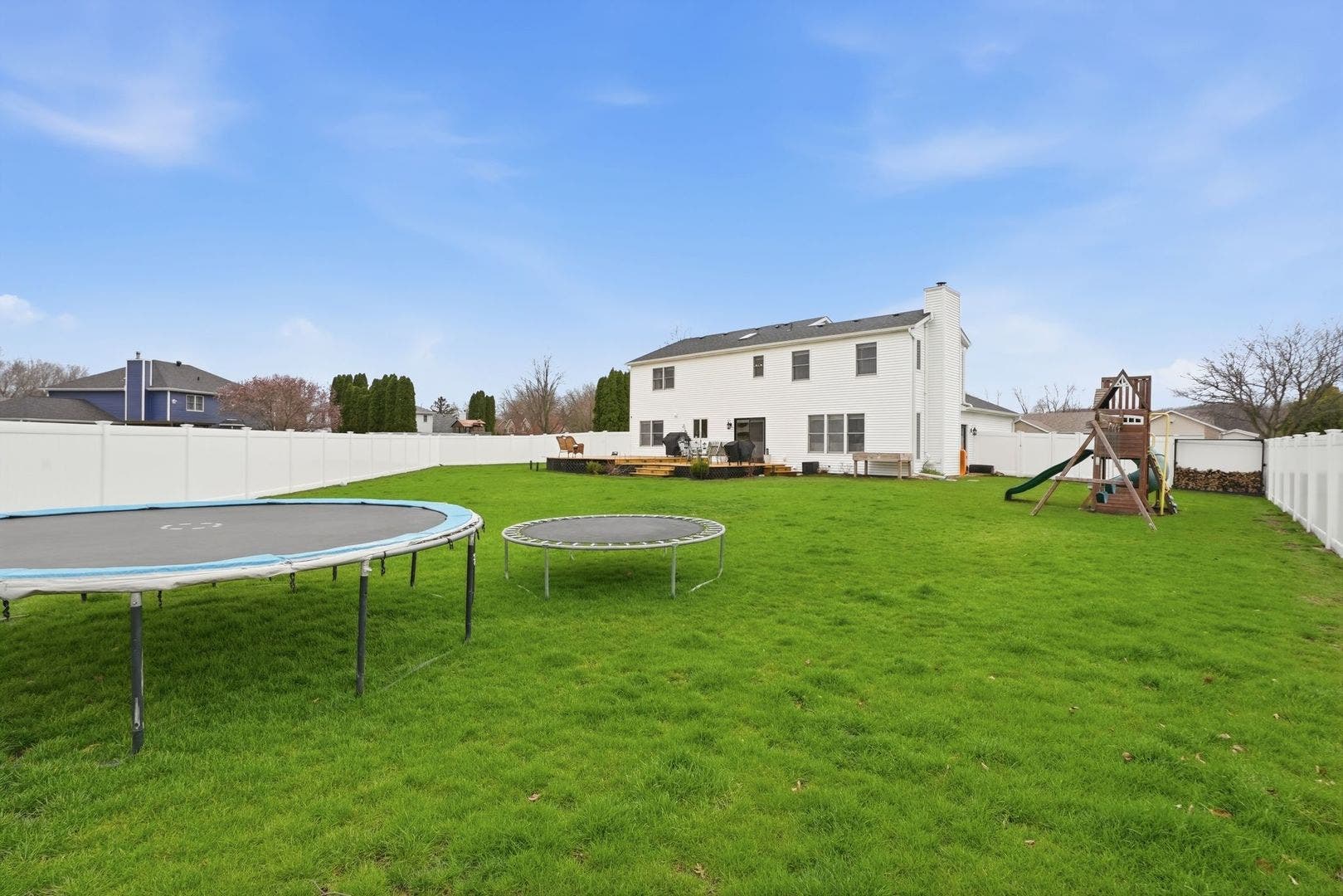 24821 S River Trail, Channahon, IL 60410 24821 S River Trail, Channahon, IL 60410