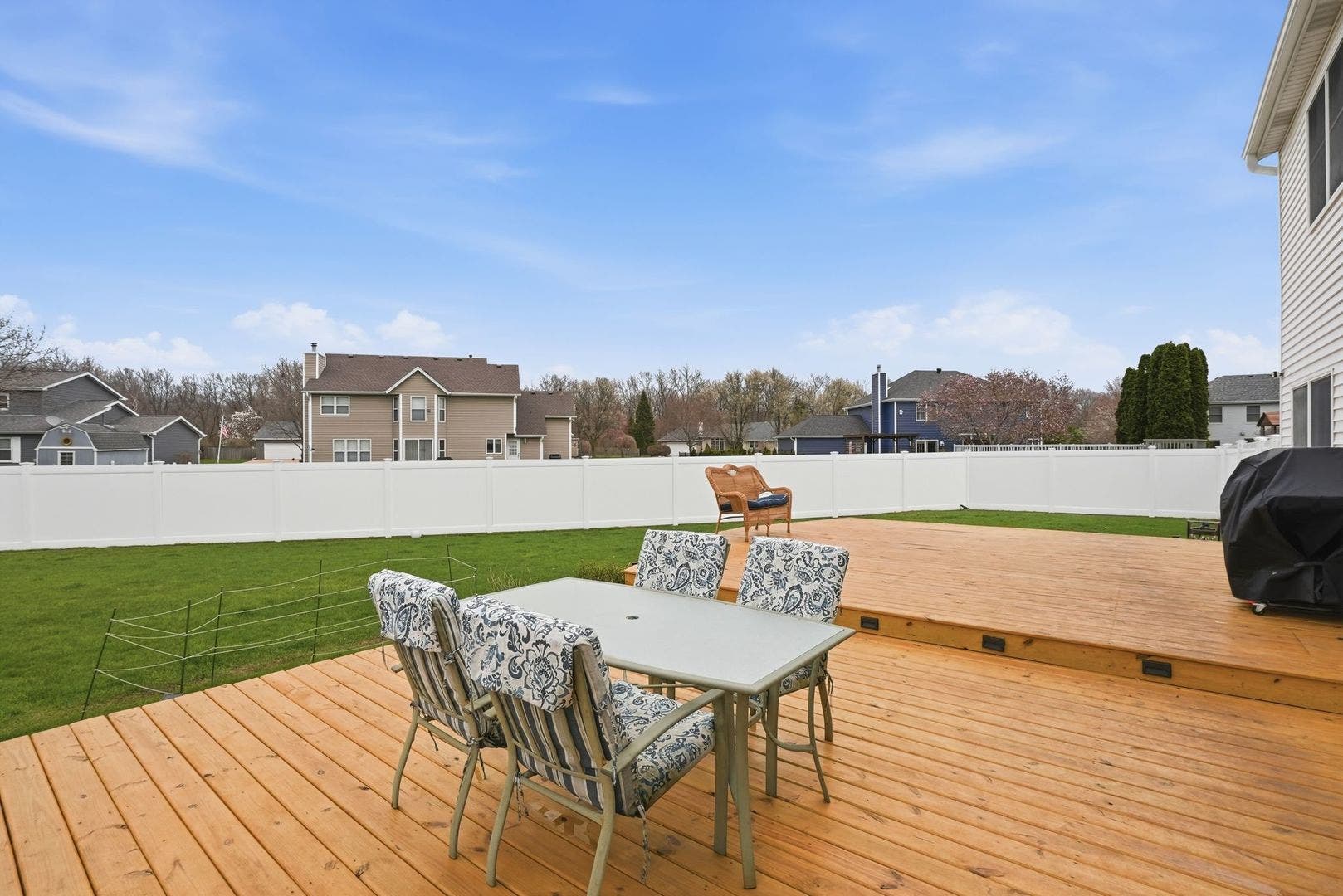 24821 S River Trail, Channahon, IL 60410 24821 S River Trail, Channahon, IL 60410