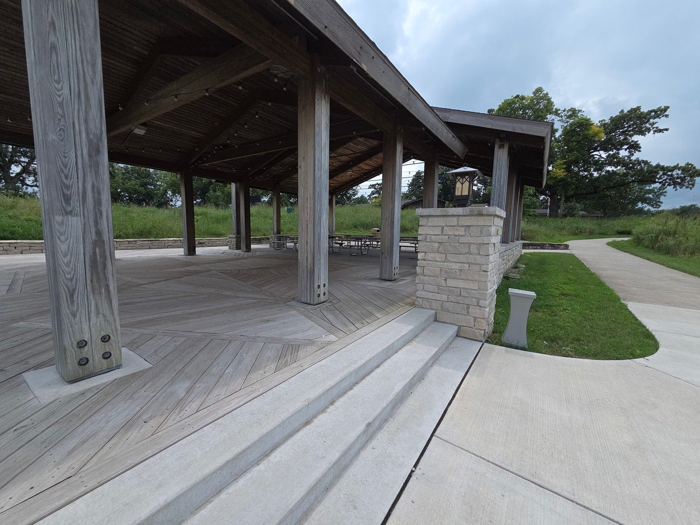 24821 S River Trail, Channahon, IL 60410 24821 S River Trail, Channahon, IL 60410