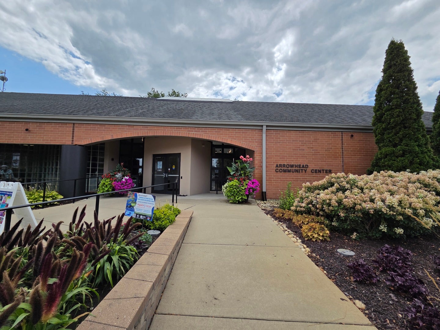24821 S River Trail, Channahon, IL 60410 24821 S River Trail, Channahon, IL 60410