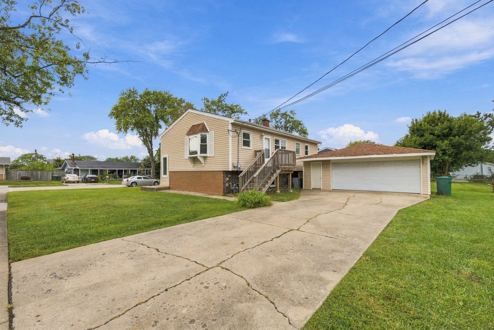 9338 Oak Street, Orland Park, IL 60462