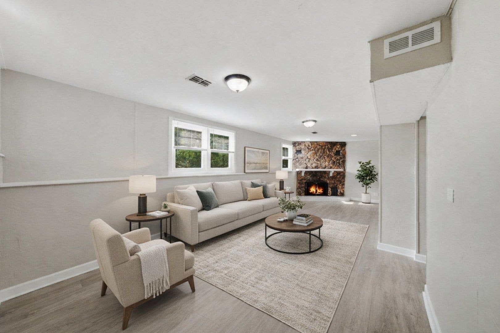 9338 Oak Street, Orland Park, IL 60462