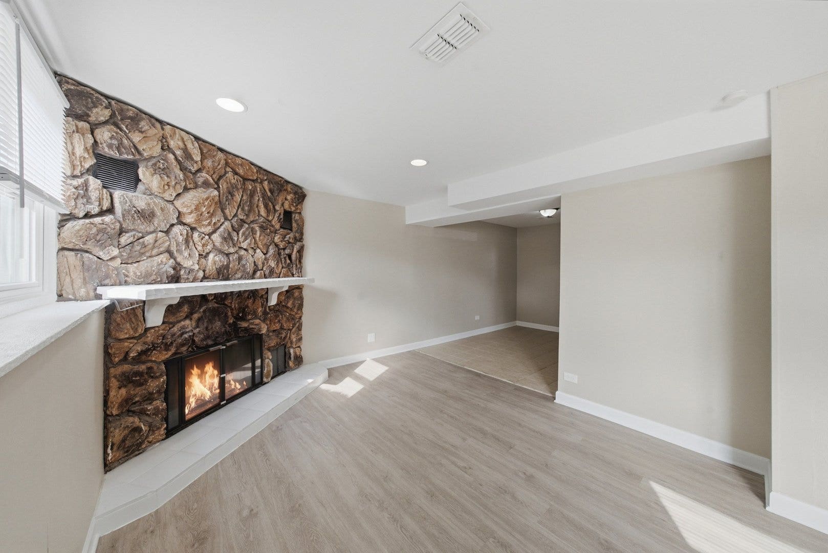 9338 Oak Street, Orland Park, IL 60462